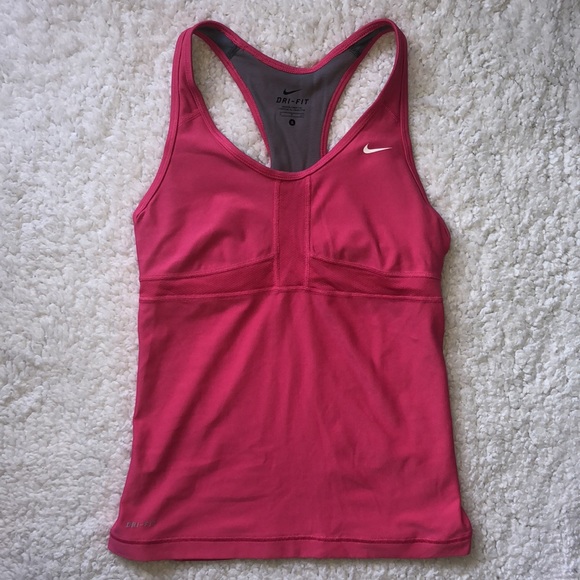 Nike Dri-Fit Workout Tank Top. Pink. Small. - Picture 2 of 4
